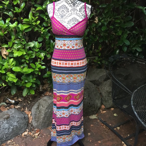 Im in love with Derek Dresses & Skirts - Maxi dress.   Size medium.  Cutout in back